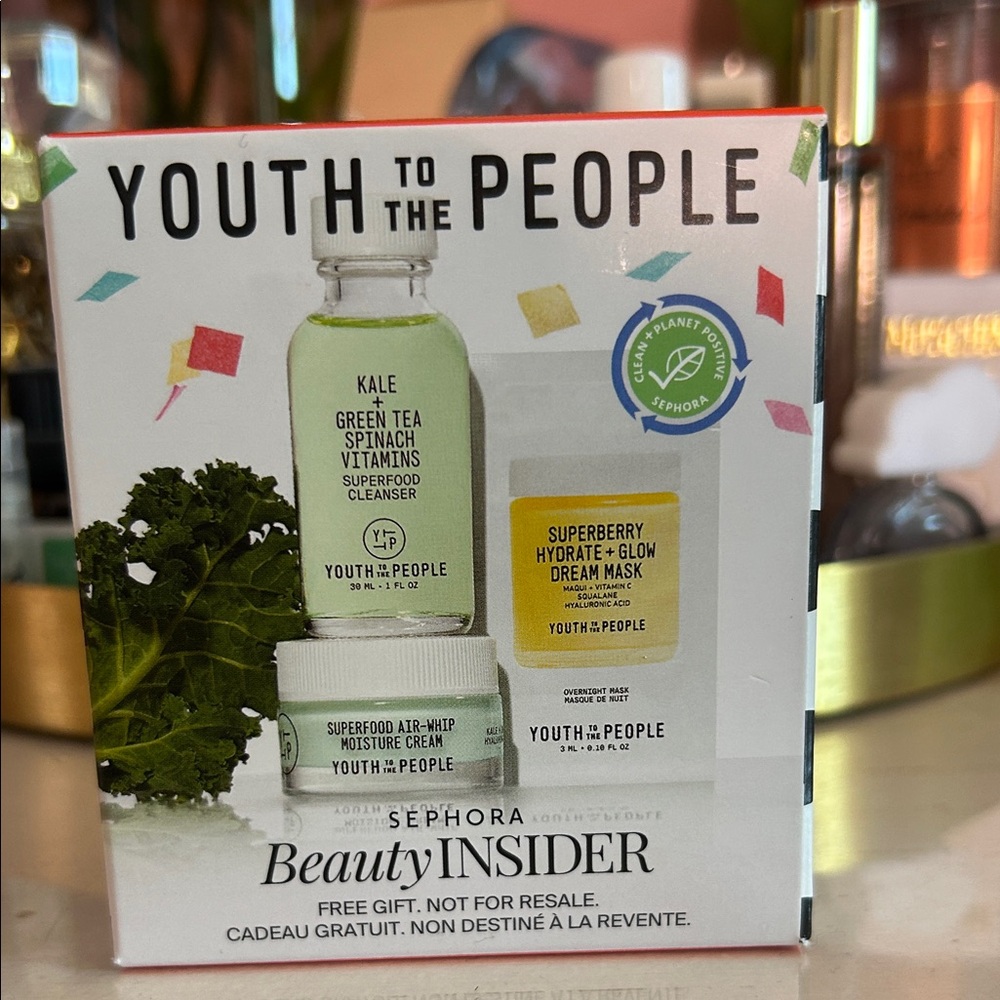 Youth to the People Skincare Set
